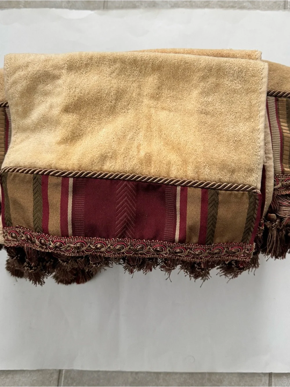 Vintage Croscill Flocked Damask French 3Pc Towel Set Gold Bath Hand Tassels Deco